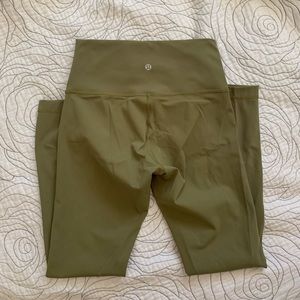 Lululemon Wunder Under Legging